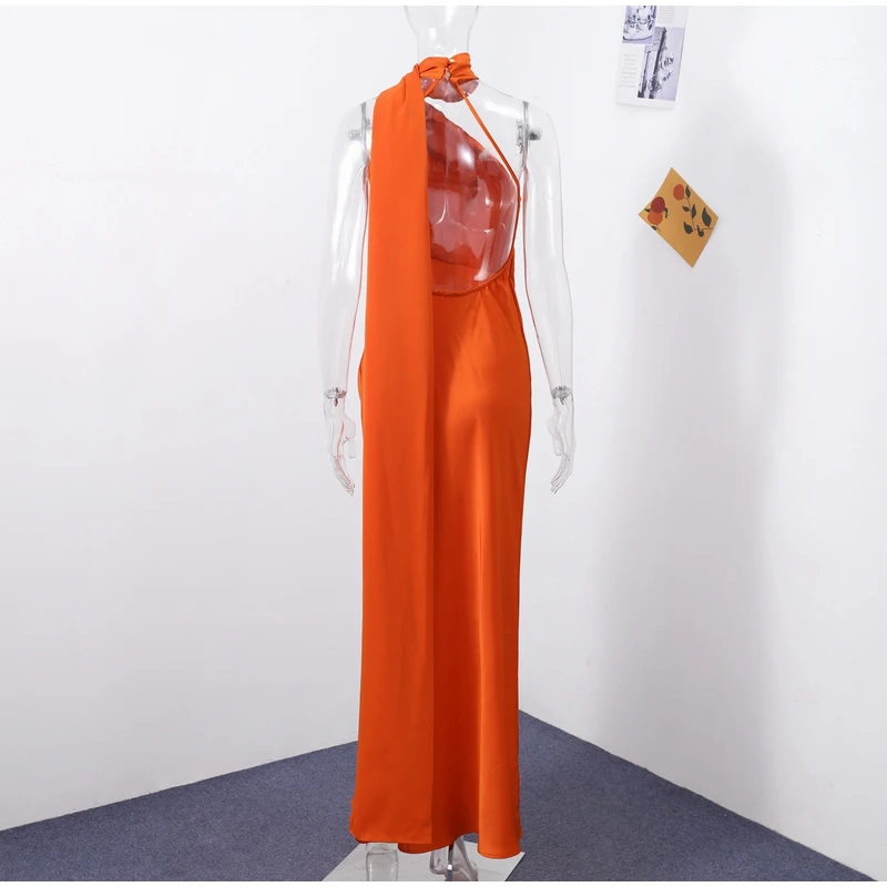 Robe satin dos nu — La sophistication faite robe — vue 35