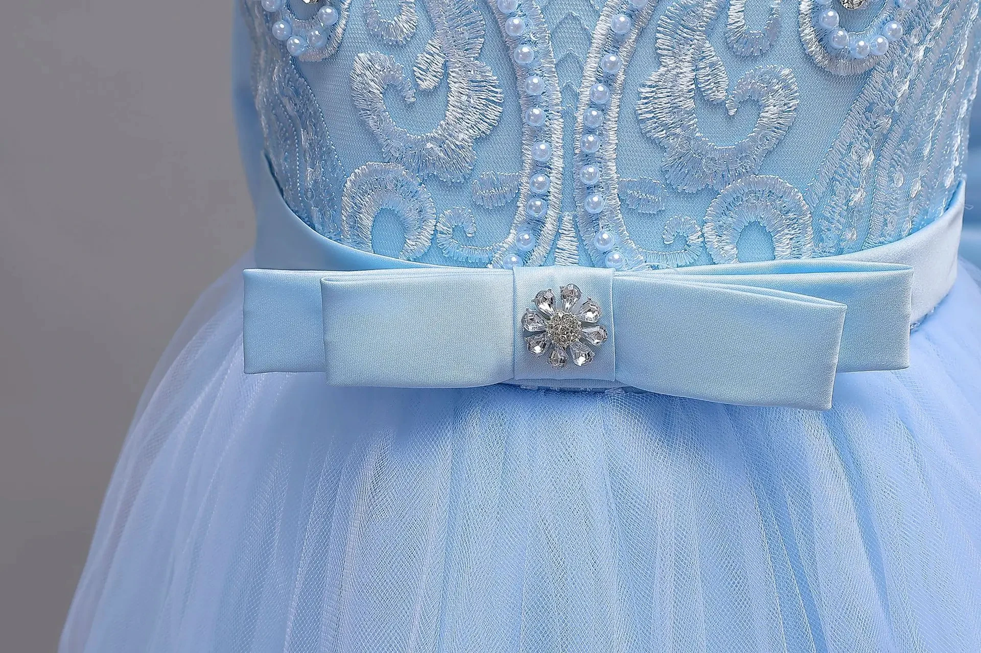 Robe tulle brodée fille — Comme dans un conte — vue 25