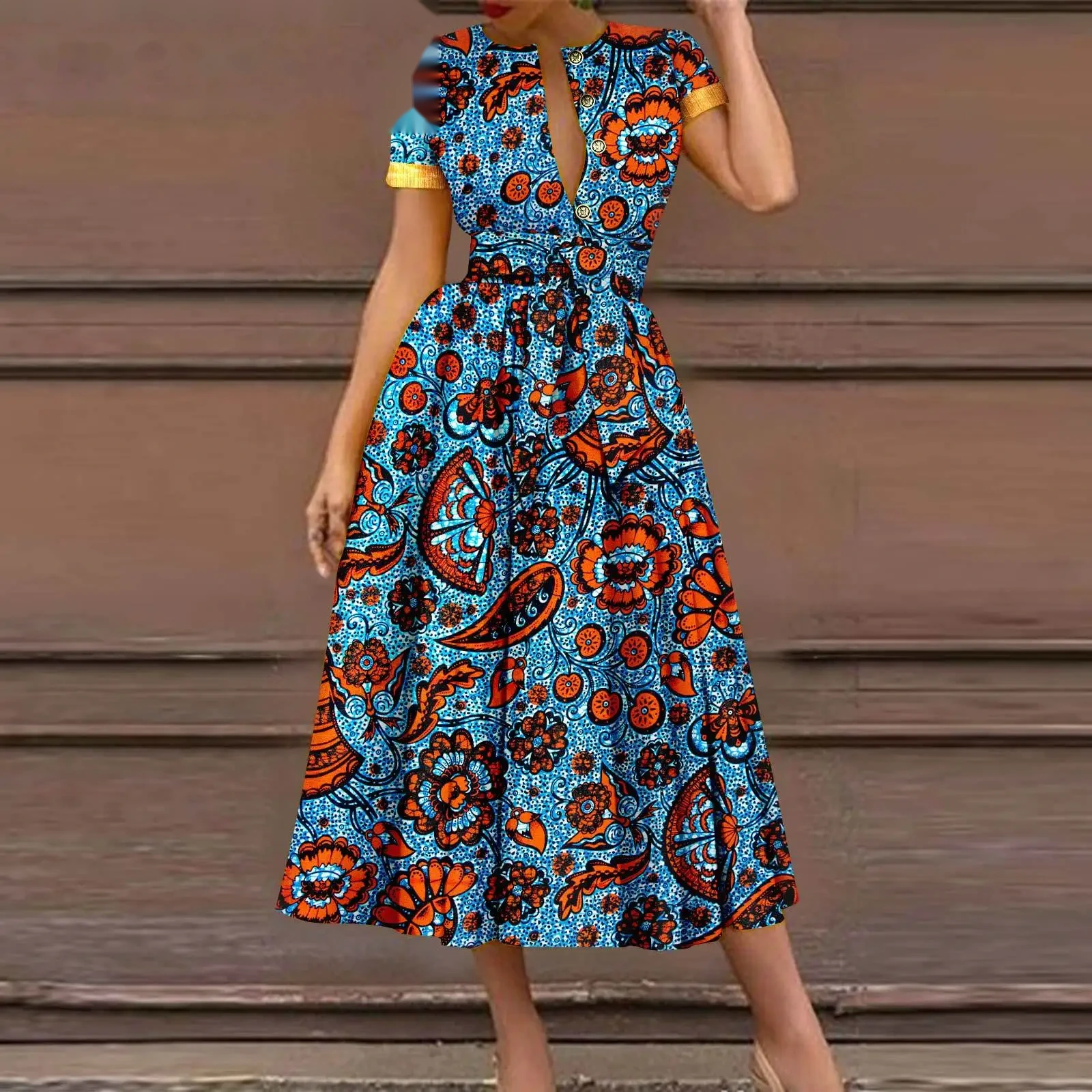 Robe Dashiki ceinturée — Fière et rayonnante — vue 11