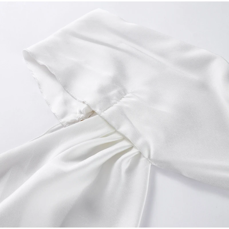 Robe satin dos nu — La sophistication faite robe — vue 28