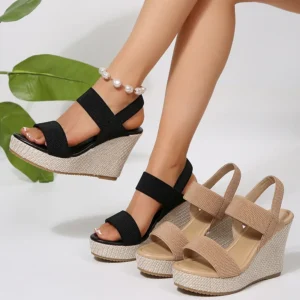 Sandales compensées été — Le confort chic