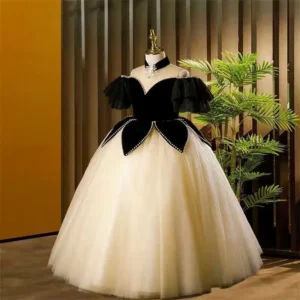 Robe princesse fleurs 3D — Son rêve en vrai