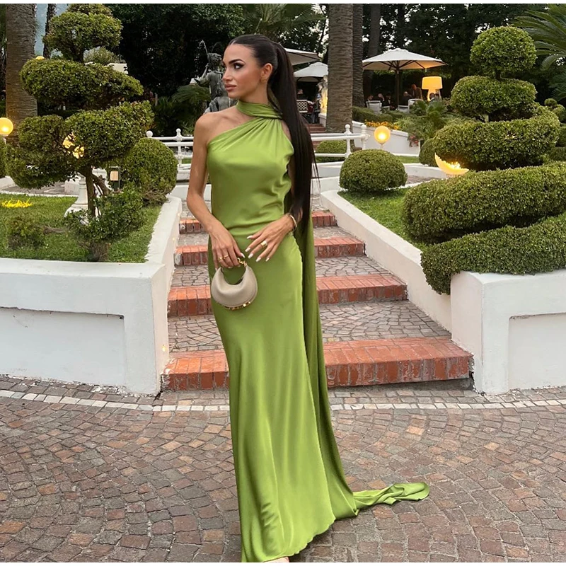 Robe satin dos nu — La sophistication faite robe — vue 40
