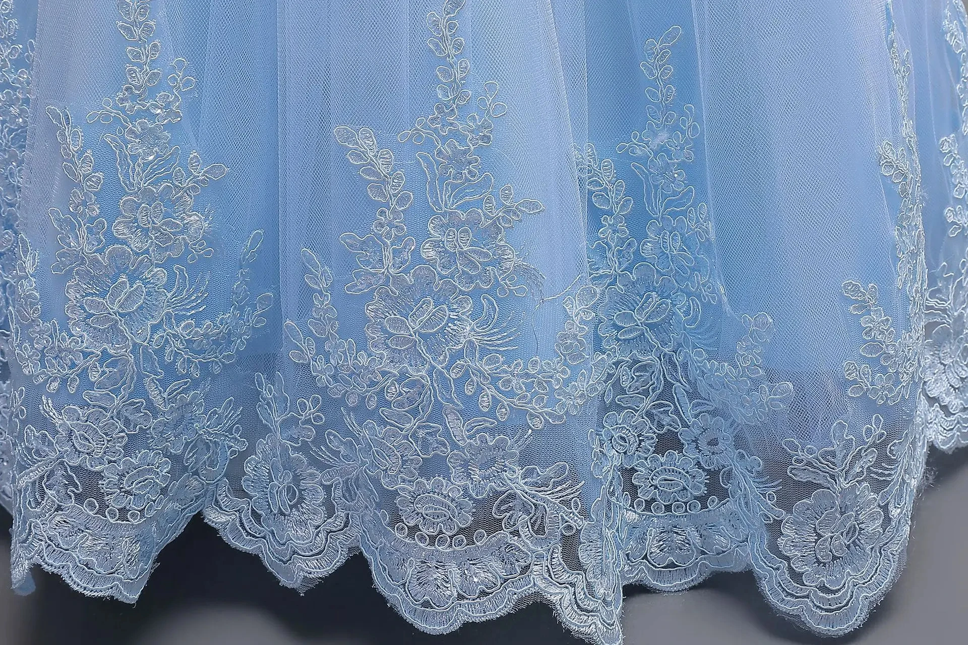 Robe tulle brodée fille — Comme dans un conte — vue 27