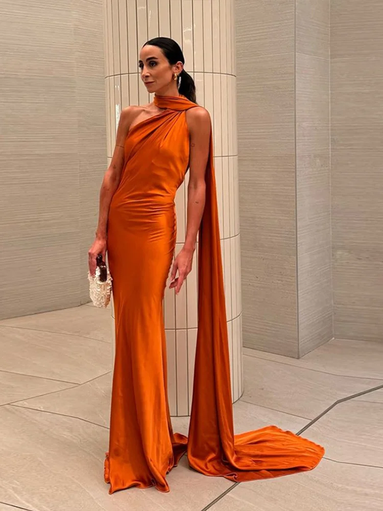 Robe satin dos nu — La sophistication faite robe — vue 5